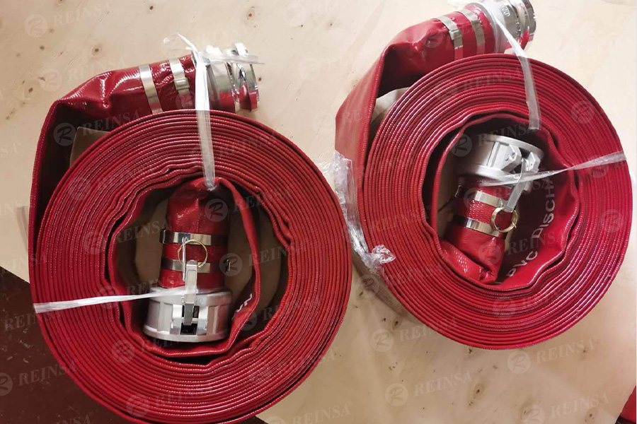 mangueras tipo bombero roja