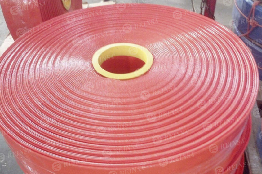 mangueras tipo bombero roja